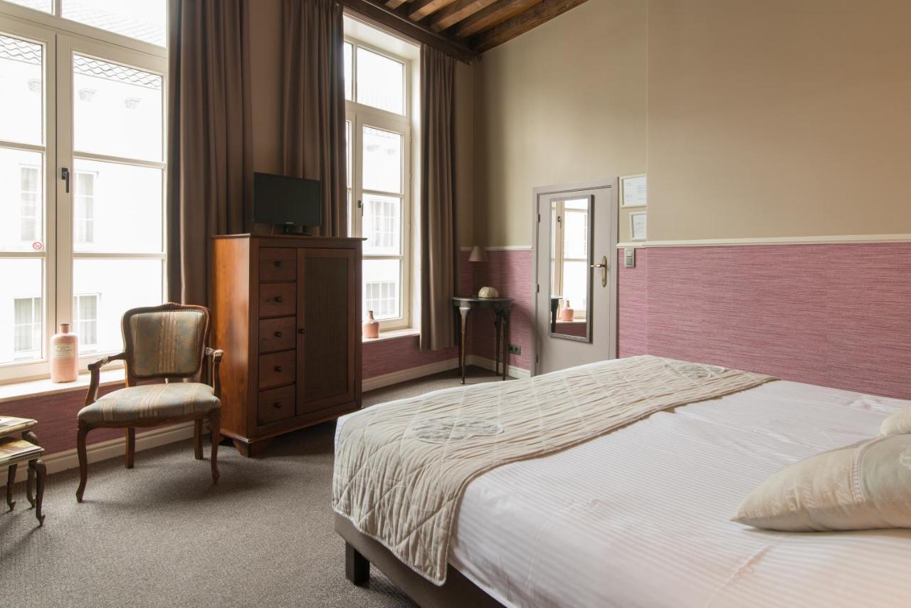 Hotel Karel De Stoute Bruges Exterior photo